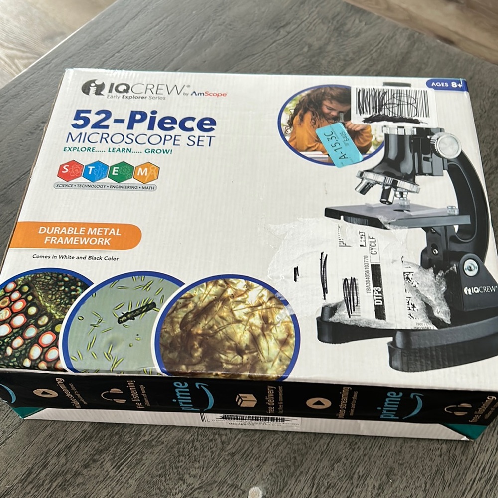 Kids microscope kit.